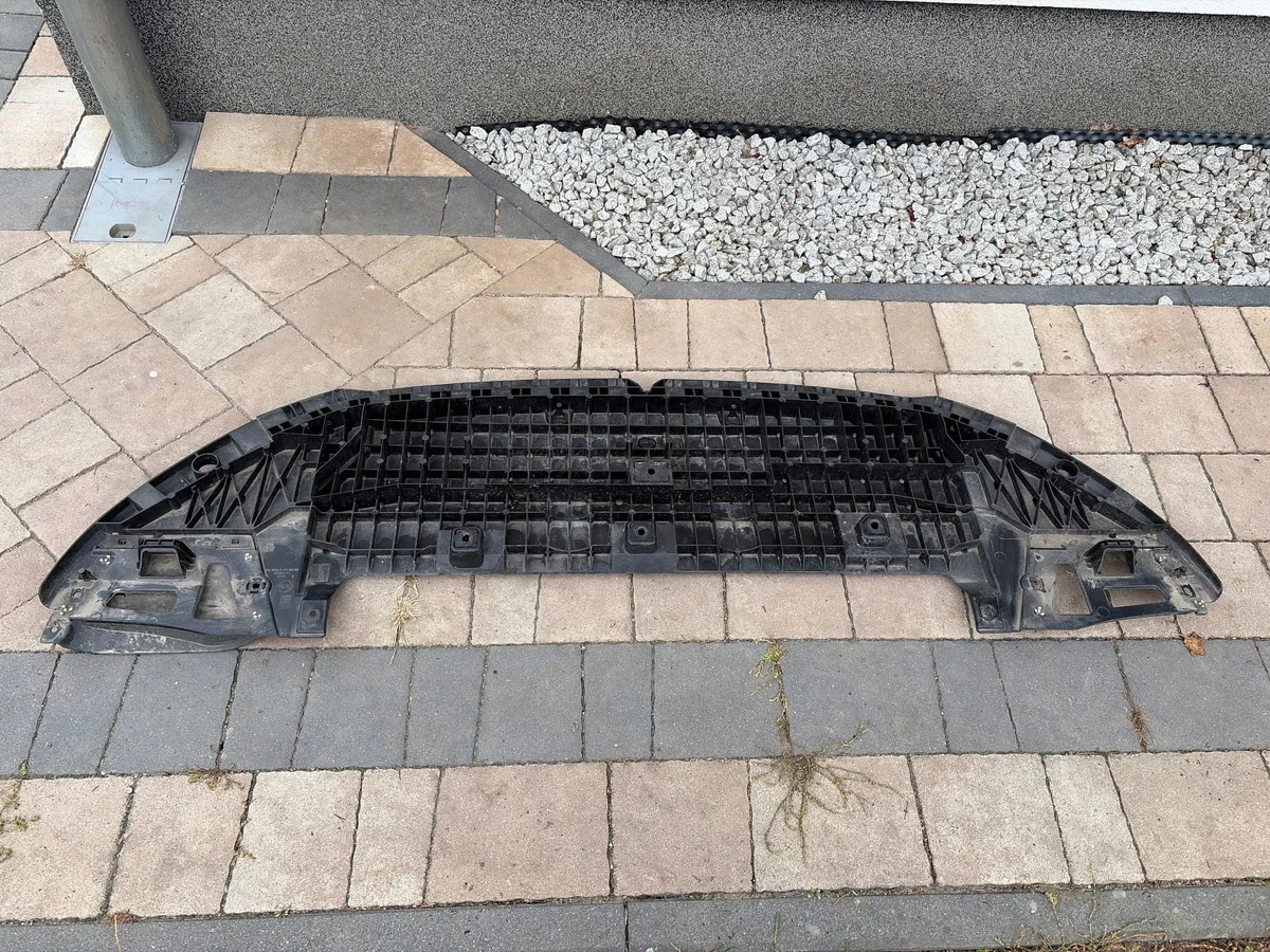 Opel Corsa F - Sottoparaurti Anteriore