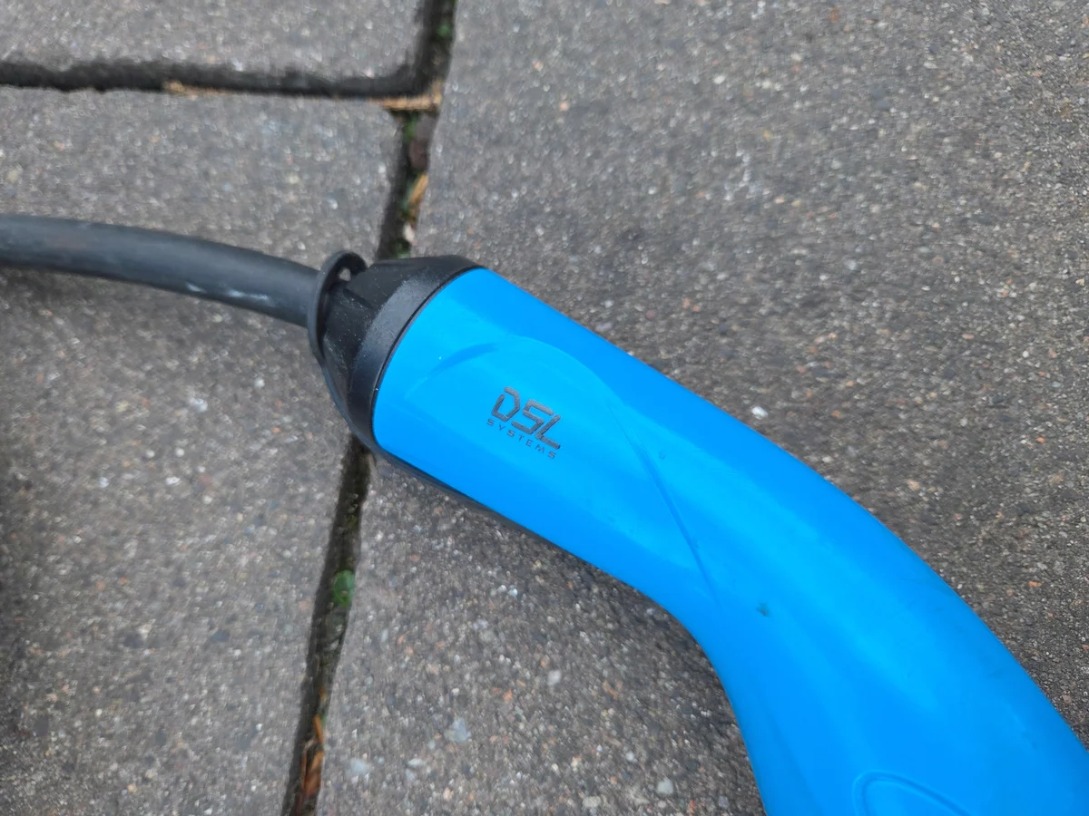 V4-DSIEC2e-EV0P Ladekabel 240V/415V 3P+N+PE image 8