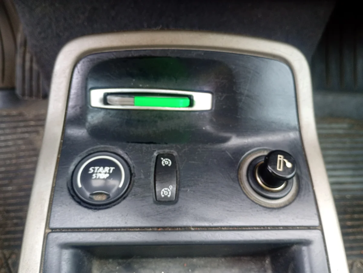 Stacyjka Start Stop Renault Espace IV 2.2 DCI