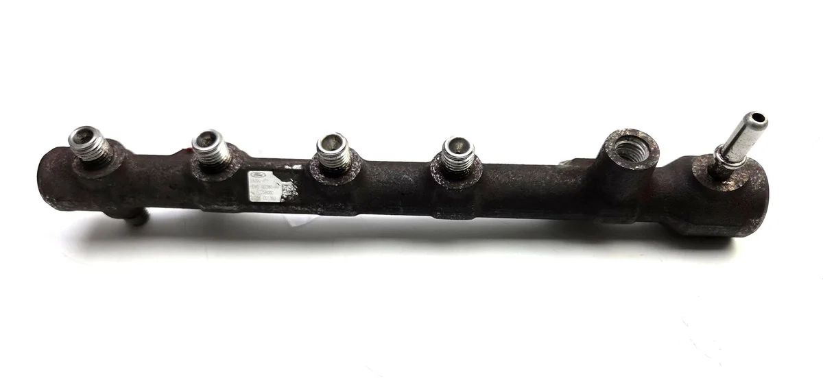 Ford Mondeo MK5 2.0 EcoBlue Injector Rail