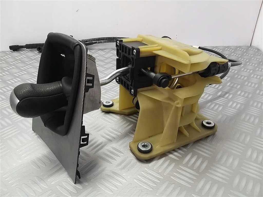 Schaltmechanismus Ford C-MAX I 1,6 TDCI image 4