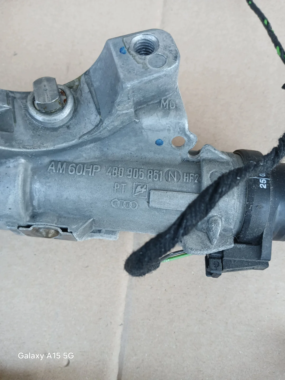 VW Polo 9N Ignition Switch Used image 6