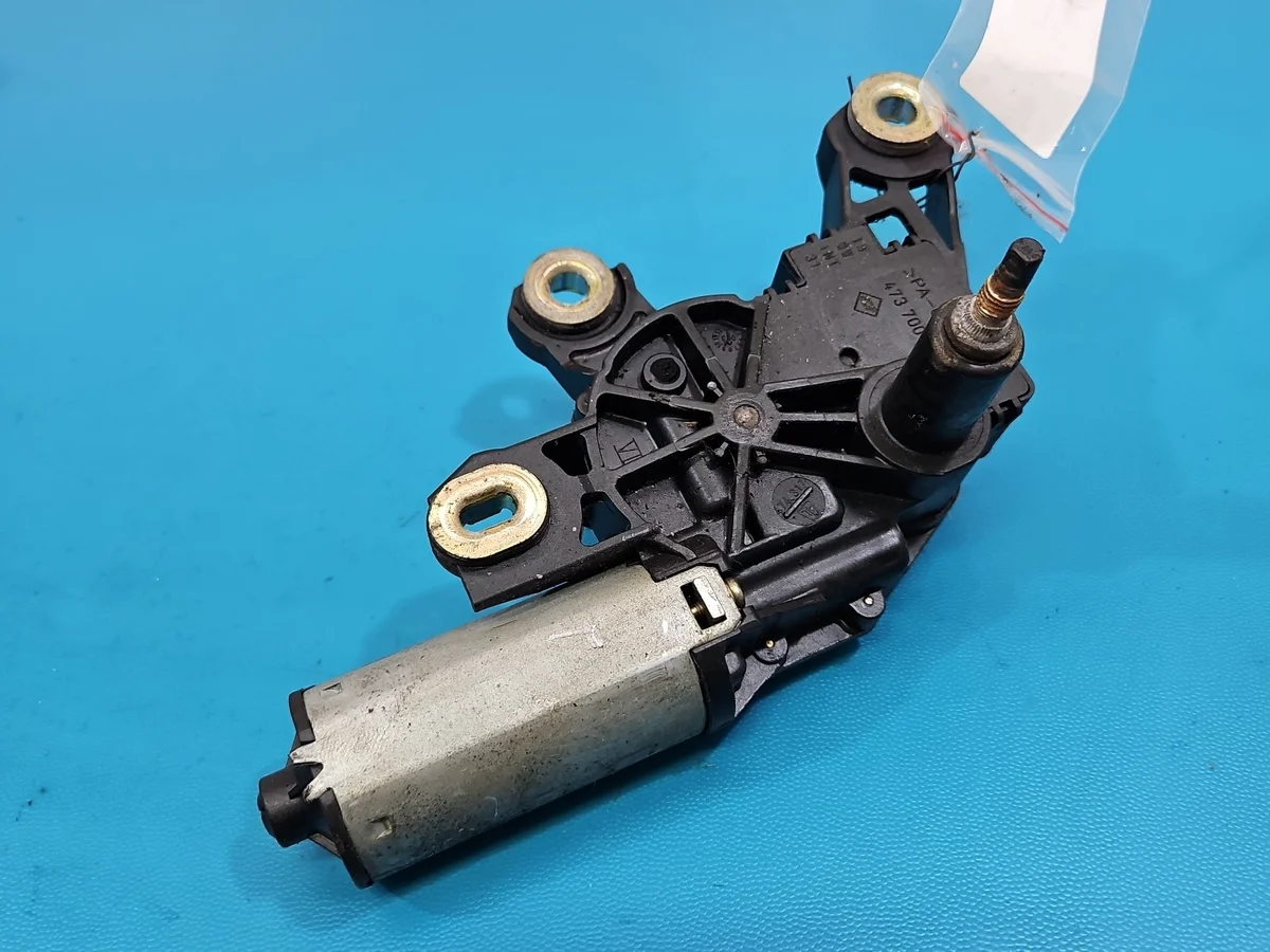 Audi A4 B5 Rear Wiper Motor 8L0955711B