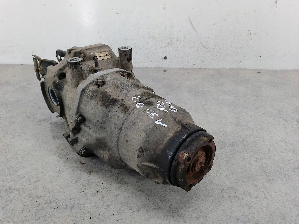 Honda CR-V II Differential hinten B475009834 image 8