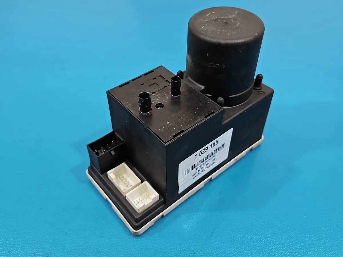 Pompa centralina serratura Audi A4 B5 8D0862257B