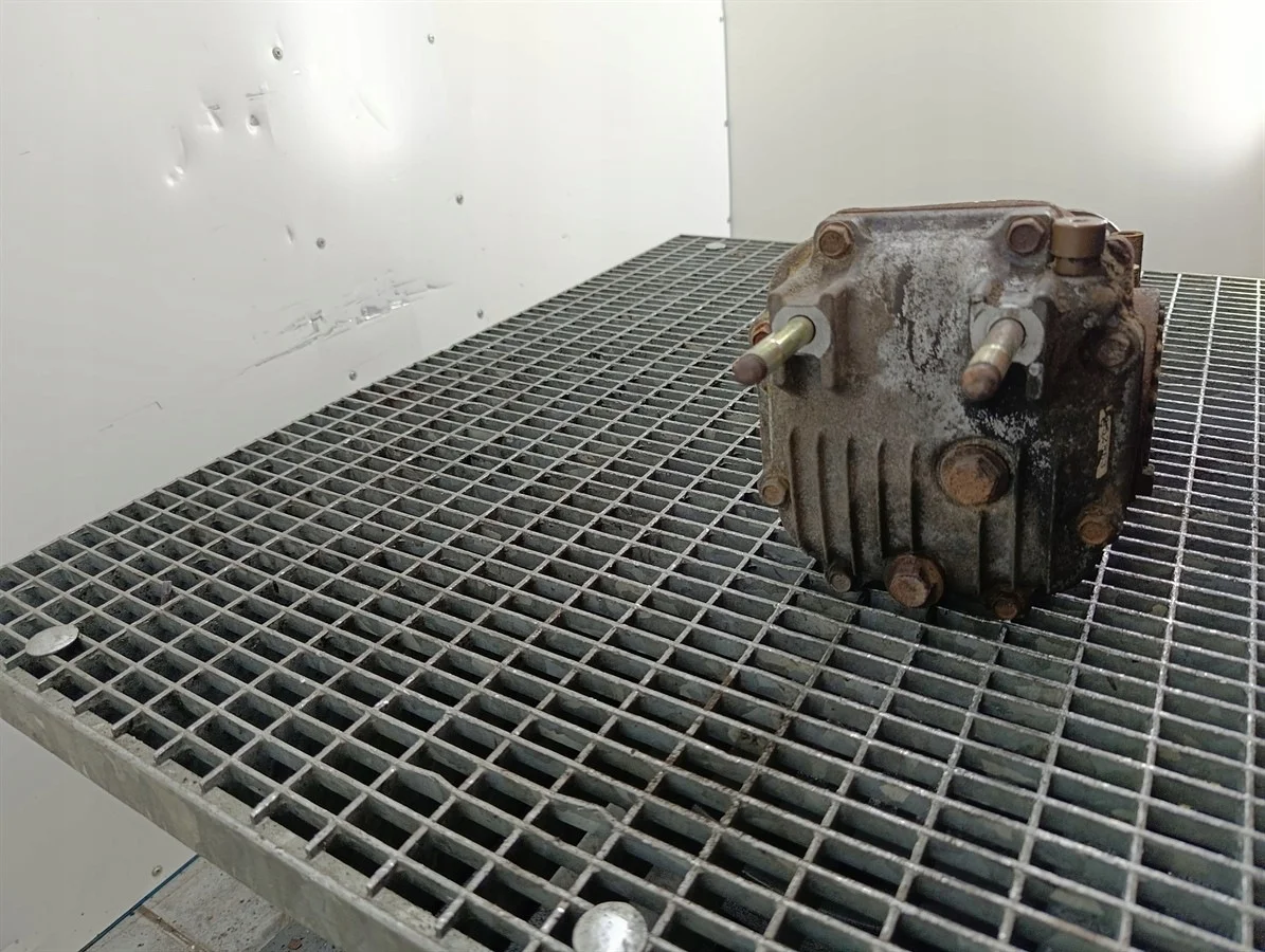 Differential hinten Subaru Legacy IV 2.0 B image 3