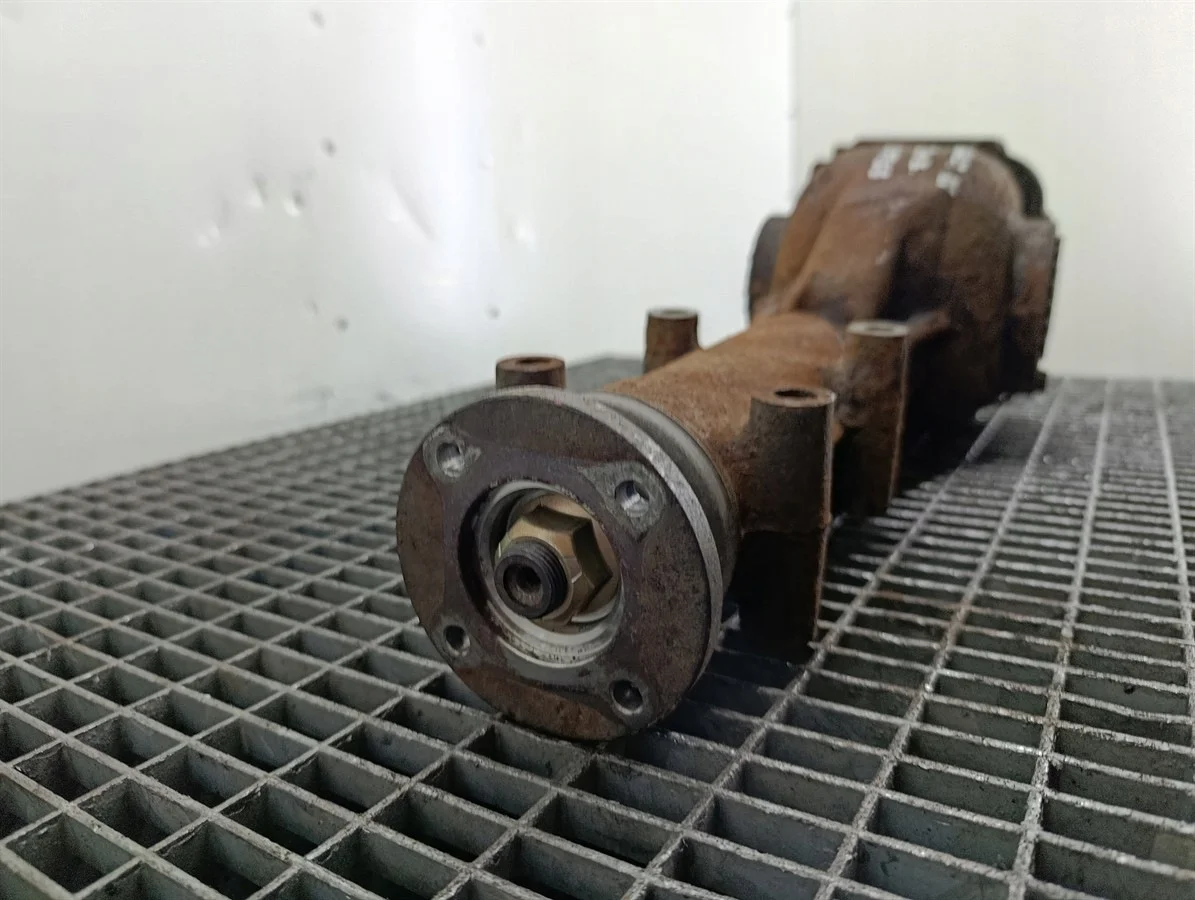 Differential hinten Subaru Legacy IV 2.0 B image 5