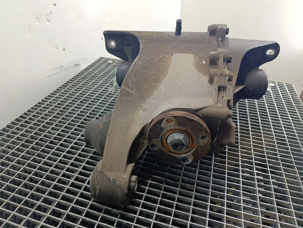 Land Rover Discovery IV Differential AH22-4W063-BC thumbnail 5