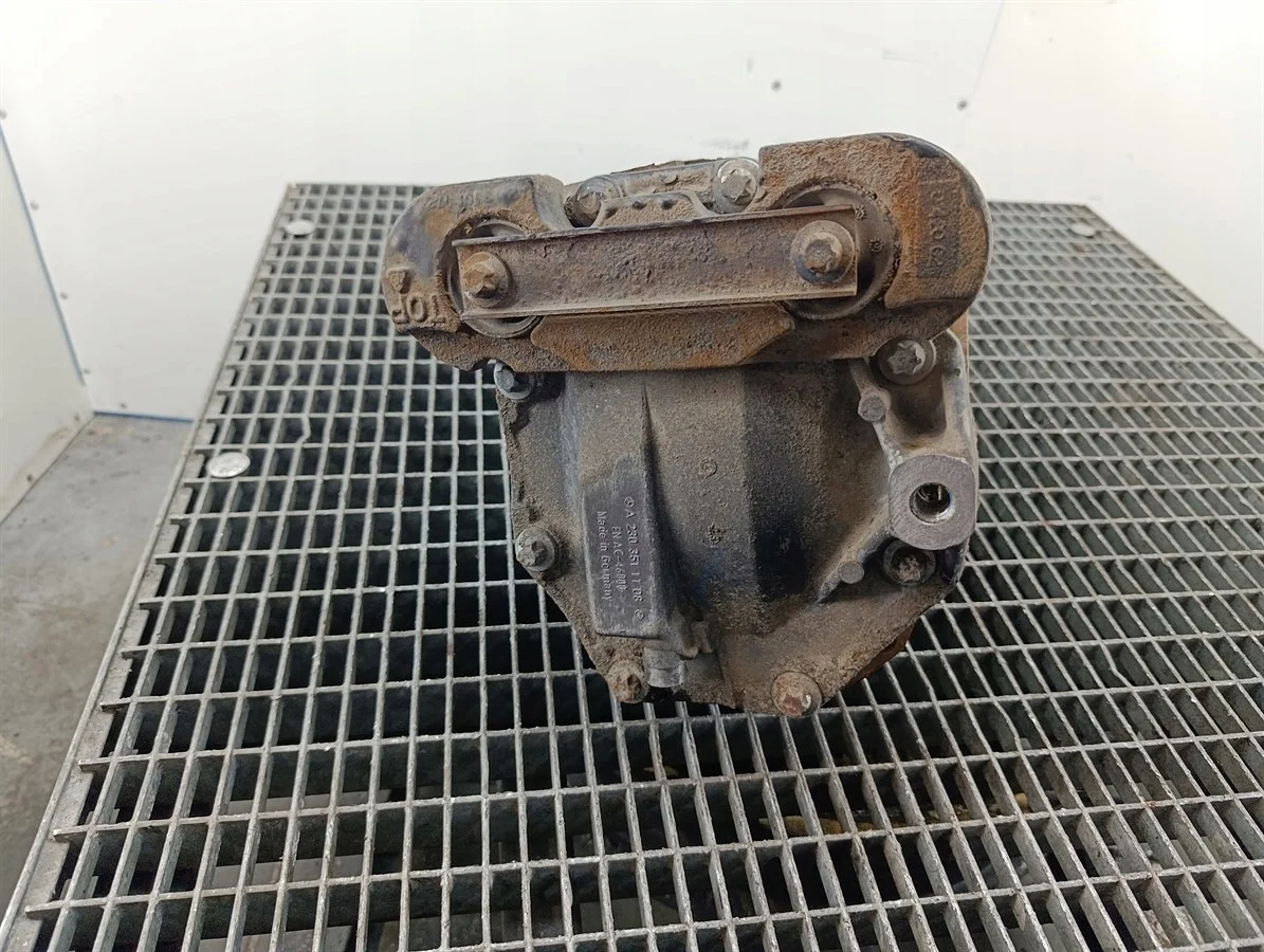 Differential hinten Mercedes-Benz E-Klasse W211 A2303511108 image 4