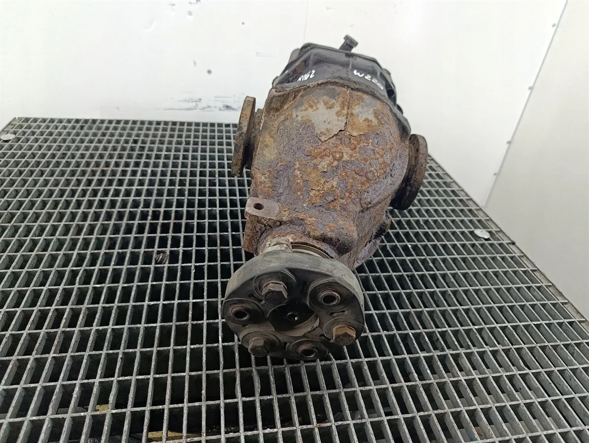Differential hinten Mercedes S W220 S320 image 3