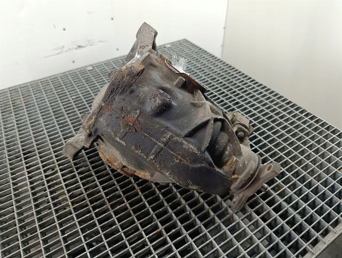 Differential hinten Mercedes-Benz C-Klasse W204 2043501614 image 7