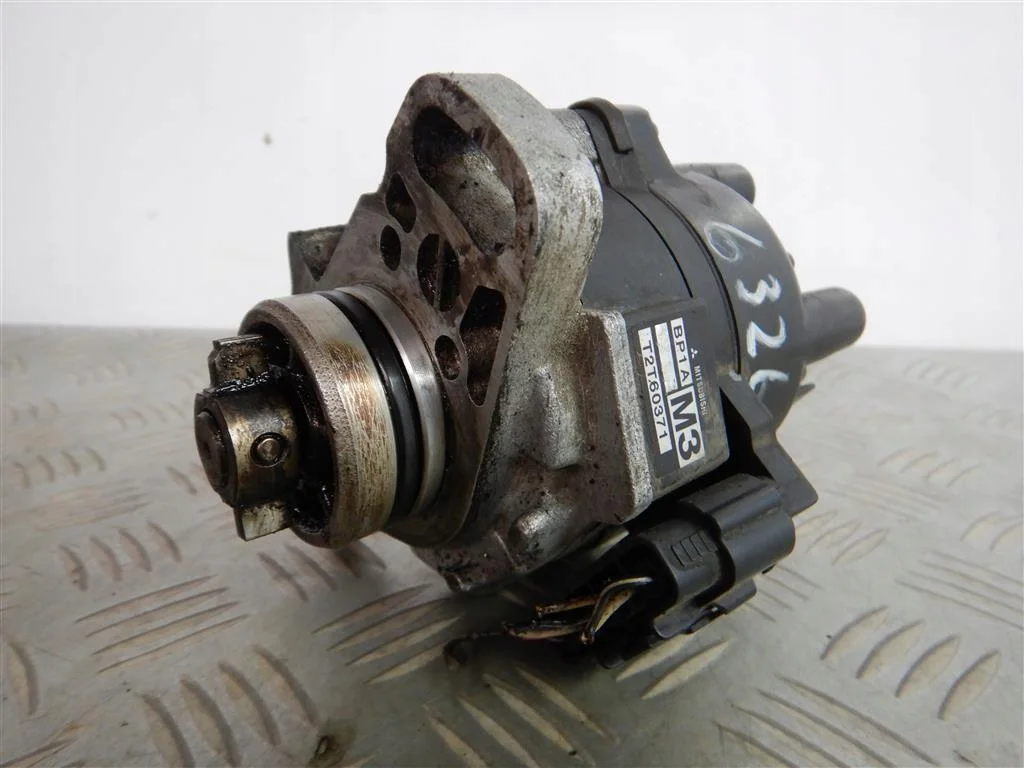 Sytytysmoduuli Mazda 323F T2T60371