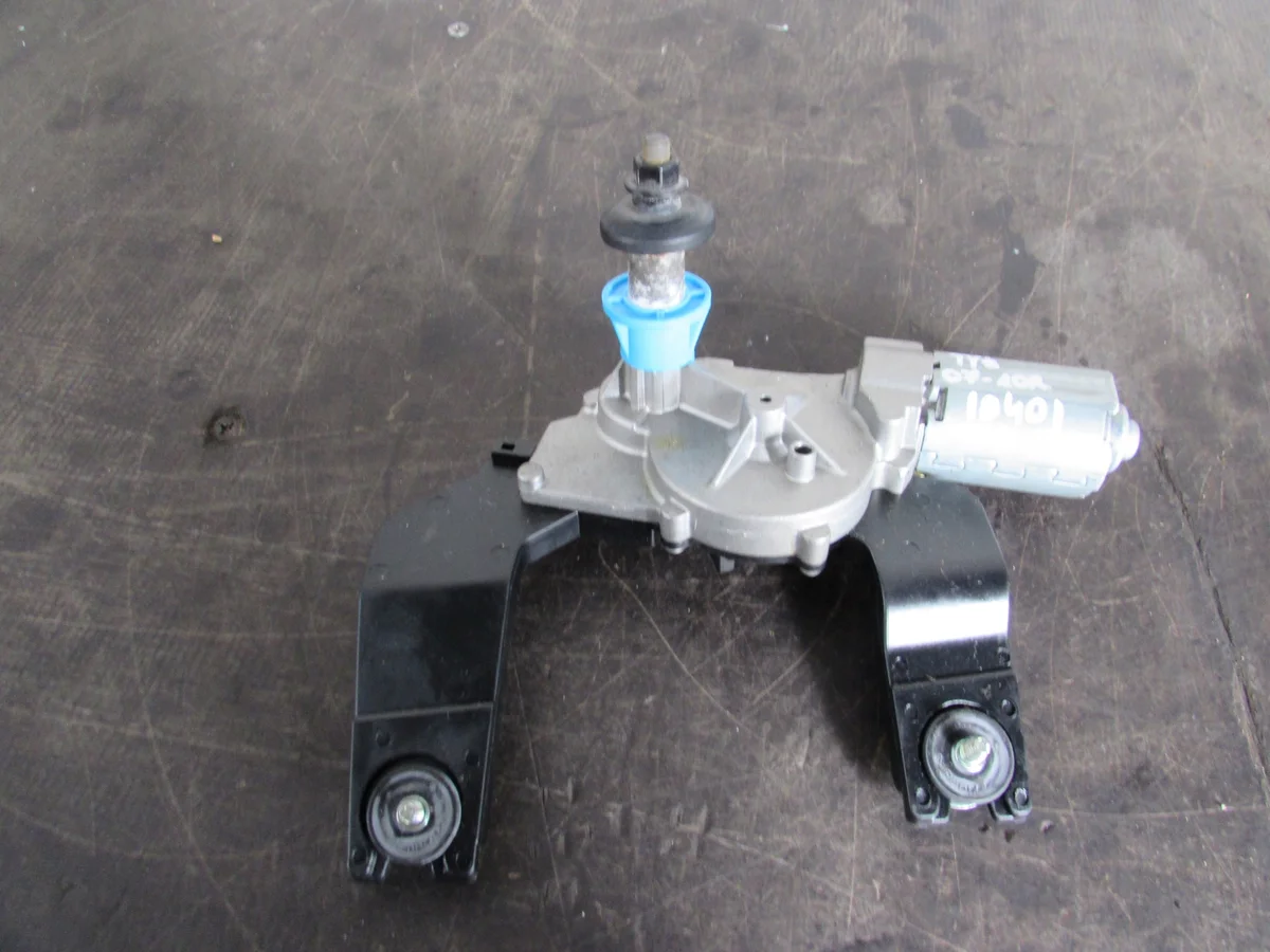 Takaluukun pyyhinmoottori Hyundai i30 07-10