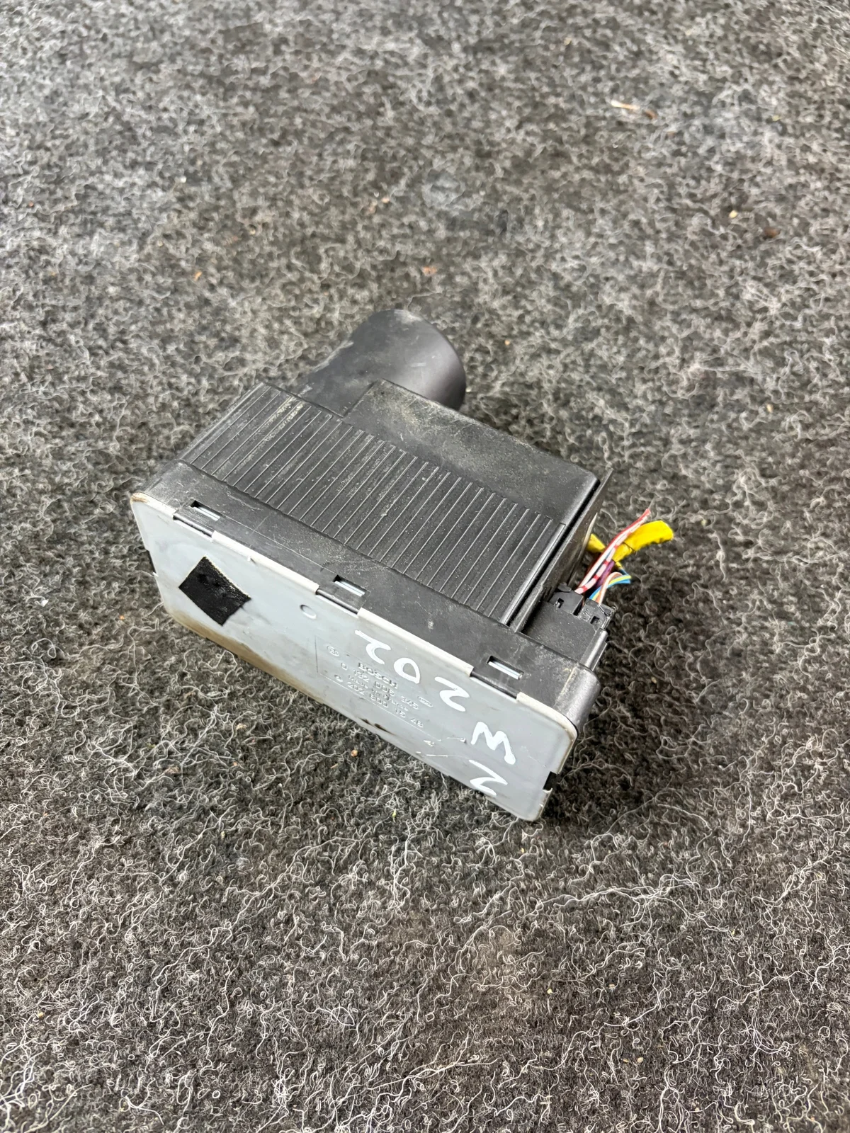 Mercedes W202 Zentralverriegelungspumpe XER4648