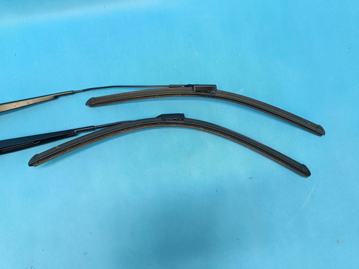 Scheibenwischerarme VW Tiguan II Lift 5NN955409 image 5
