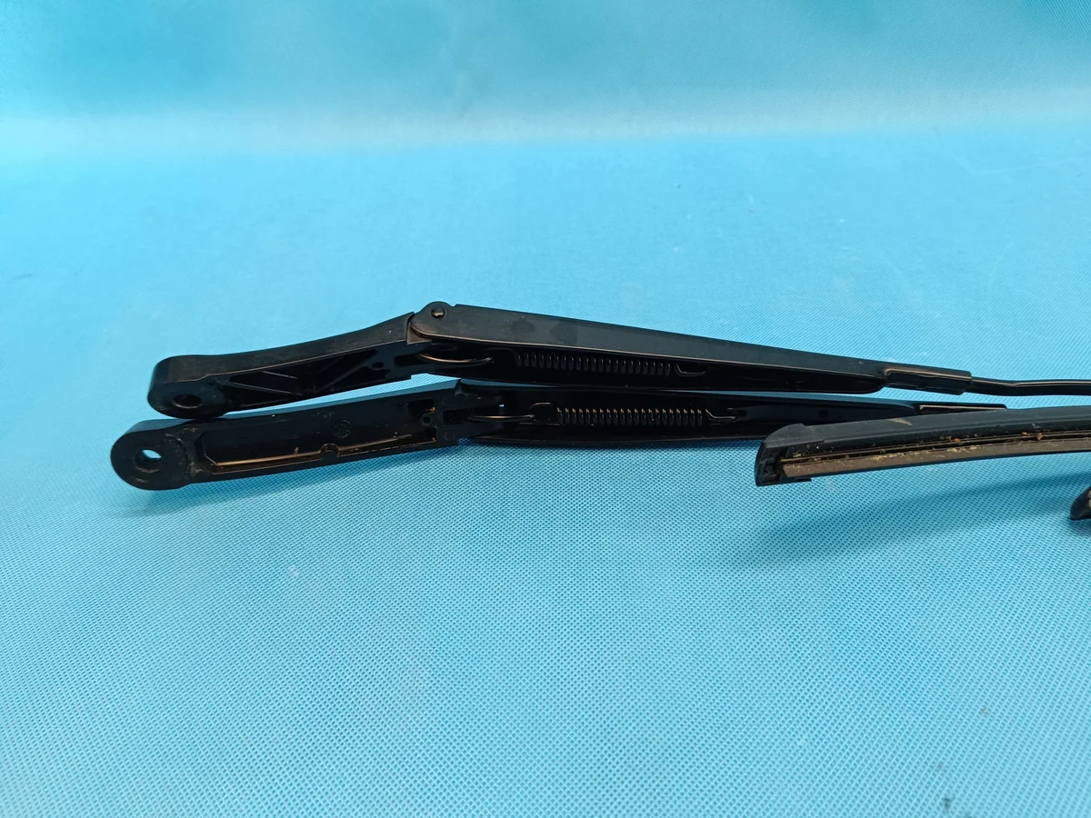 Scheibenwischerarme VW Tiguan II Lift 5NN955409 image 8