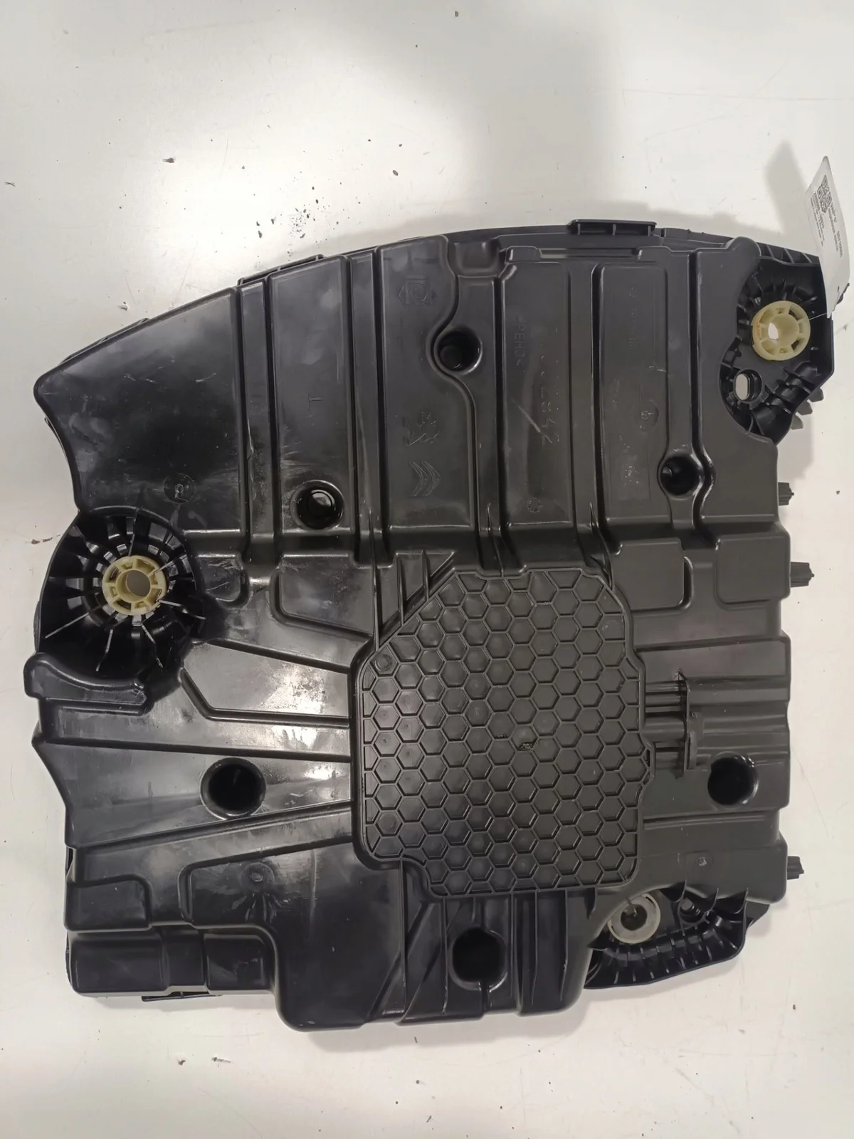 Citroen Peugeot AdBlue Tank 1682620380 image 3
