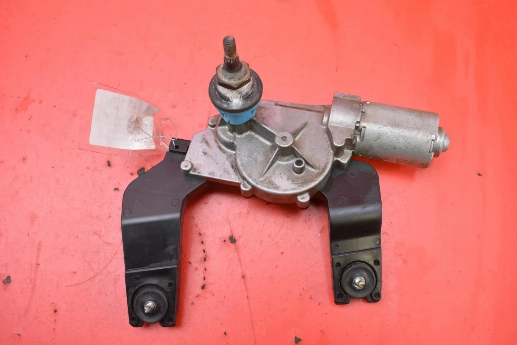 Motor limpa-vidros traseiro Kia Ceed 98700-1H000 07-10