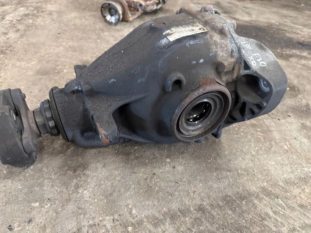 BMW 3 F30 F35 F31 Hinterachsdifferential image 5