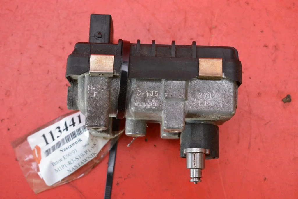 Turbon säädin BMW E90 2.0 D 6NW009228