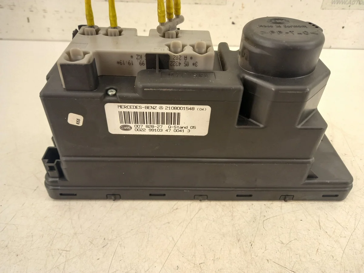Pompe centralisée Mercedes-Benz E W210 A2108001548