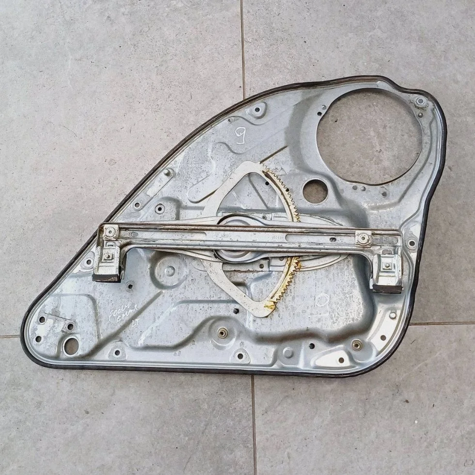 Levantador de Vidro Ford Focus C-Max DRC129124