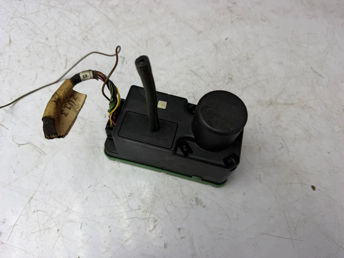 Centralpump Volkswagen 3A0962257 image 2