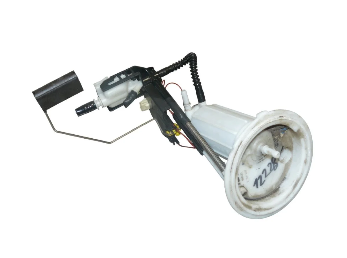 Sensor de nível de combustível BMW 5 (E60, E61) 6764072