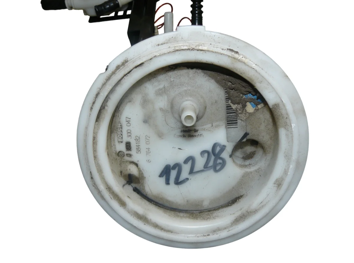 Fuel Level Sensor BMW 5 E60 E61 6764072 image 3