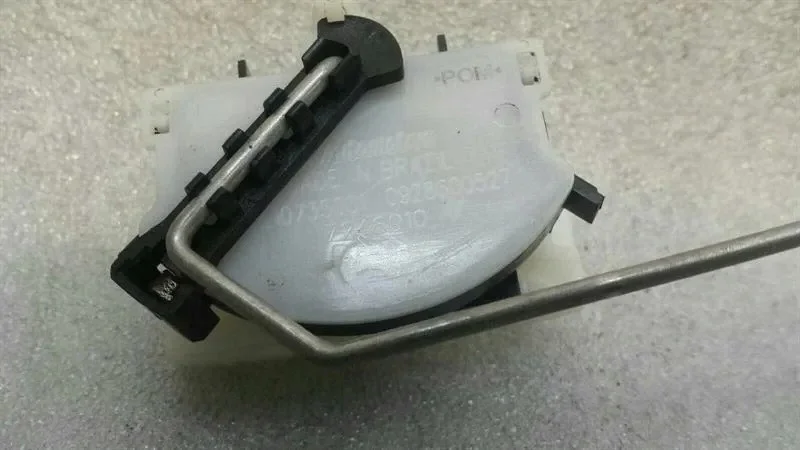 Sensor Nível Combustível BMW 530d 7246010 image 3