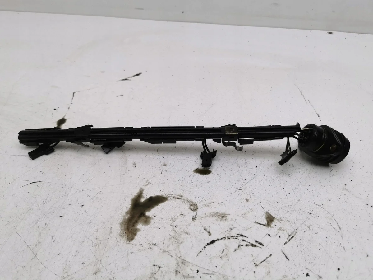 Ruiskutussuuttimien johtosarja Volkswagen Passat B5.5 AMD143482 image 9