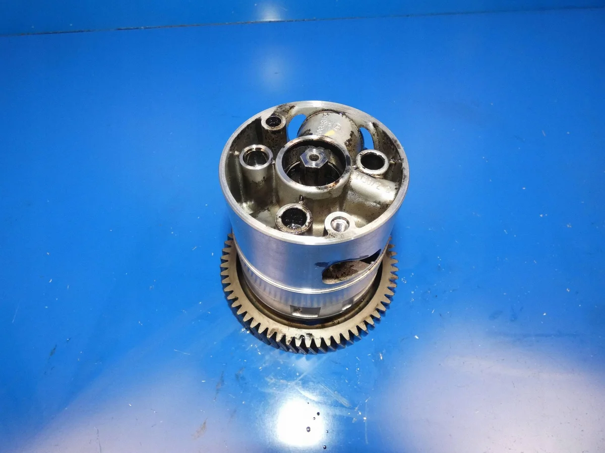 Mercedes-Benz Oljepump 6511811801