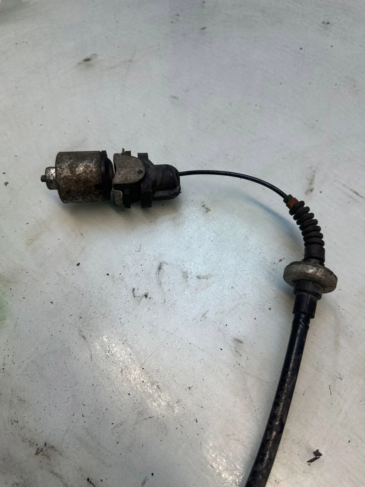 Cabo de Embraiagem Fiat Fiorino 55216695