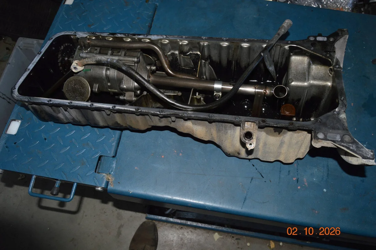 Bomba de Aceite Mercedes W211 3,2 CDI R1371810201