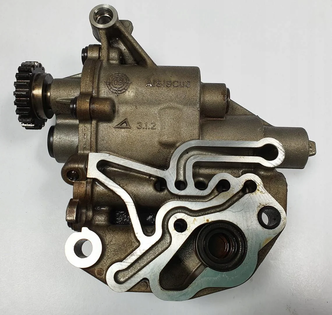 Oljepump VW AUDI SEAT 06H115105AC image 3