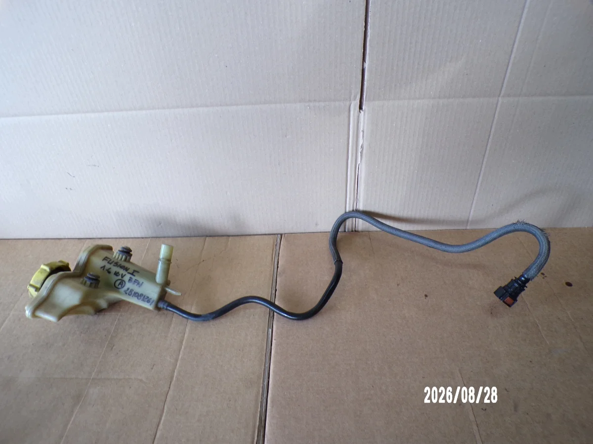Stuurbekrachtiging reservoir Ford Fusion 1.4 16V 2S6C3531B