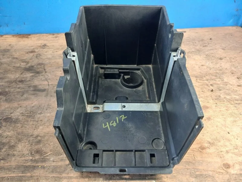 Battery Tray Ford Focus MK3 CV61-10732-AE
