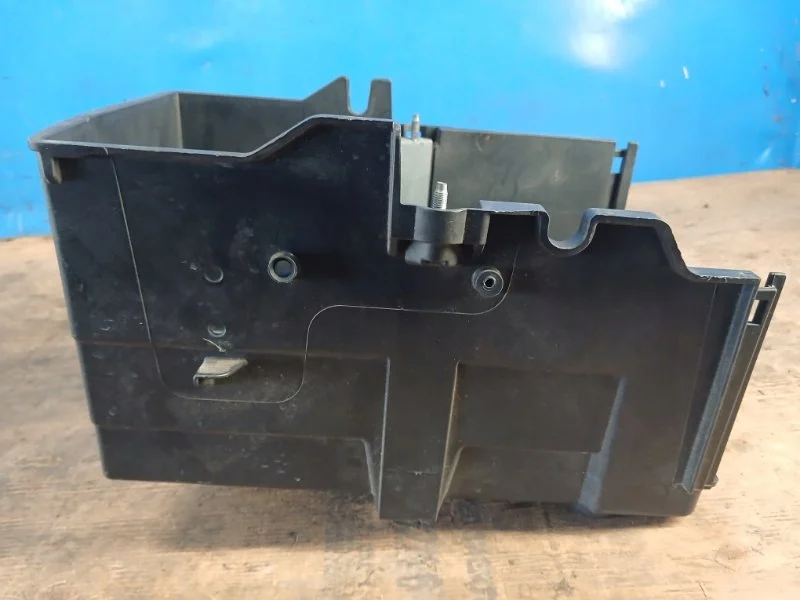 Base de batería Ford Focus MK3 CV61-10732-AE image 4