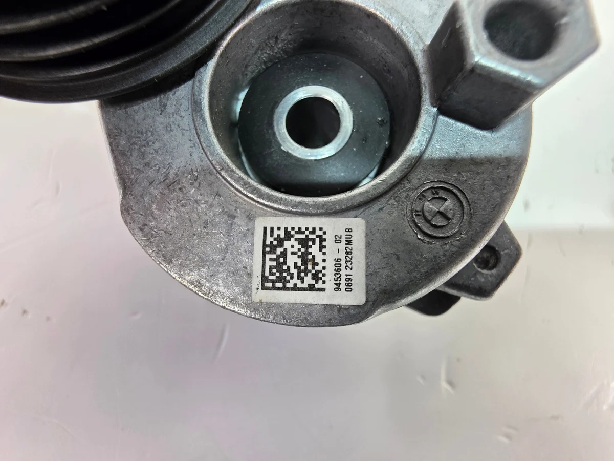 BMW G05 G06 G07 LCI Rodillo Tensor Correa B58 9453606 image 4