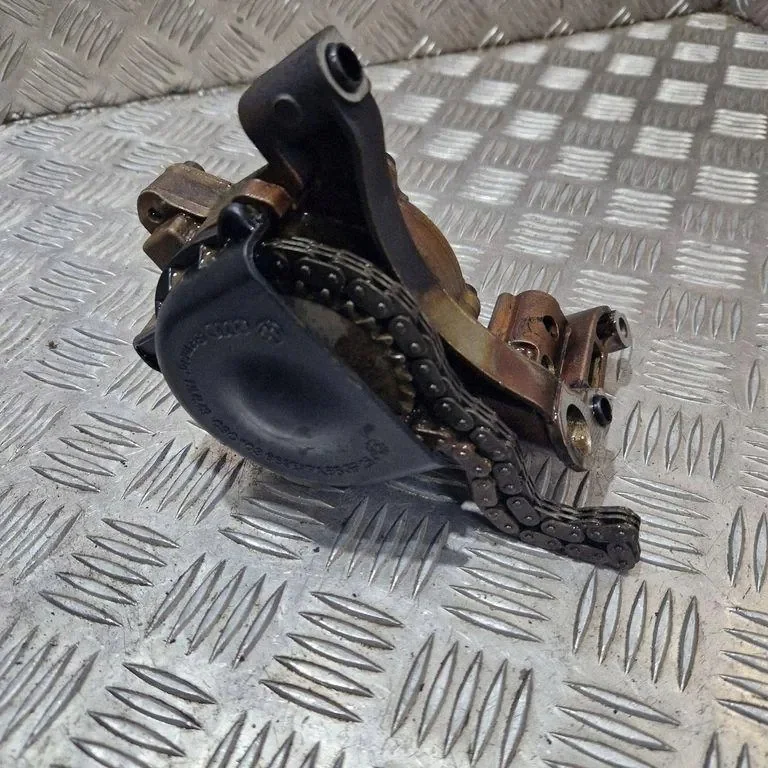 Pompa Olio SEAT Ibiza IV 03C103669E