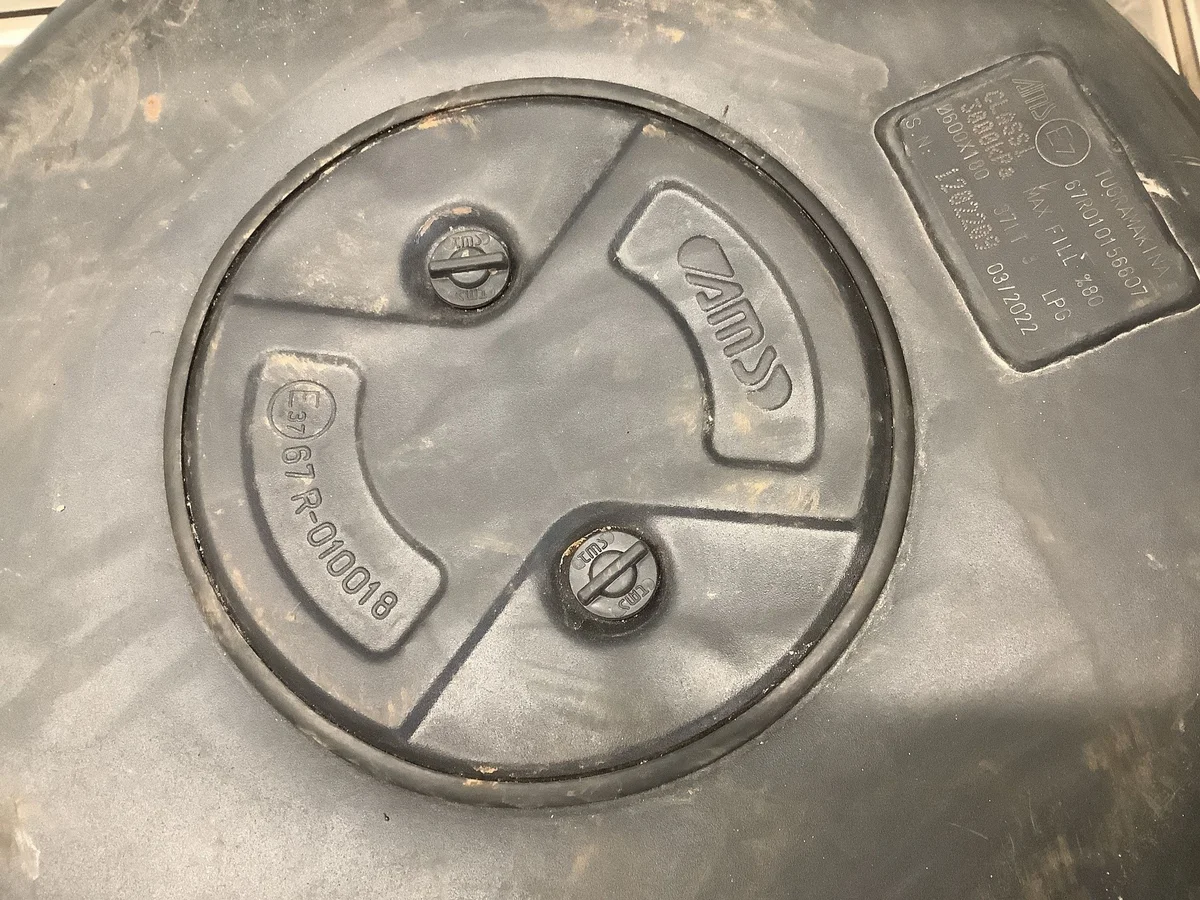 LPG tank Toyota Prius (NHW20) E3767R010018 thumbnail 4