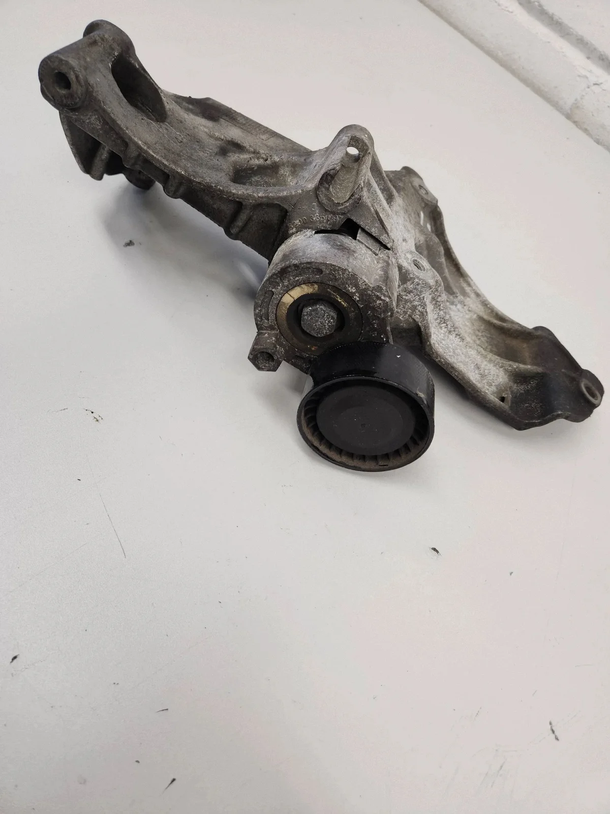Spannrolle Lichtmaschine Renault Megane II 8200335097