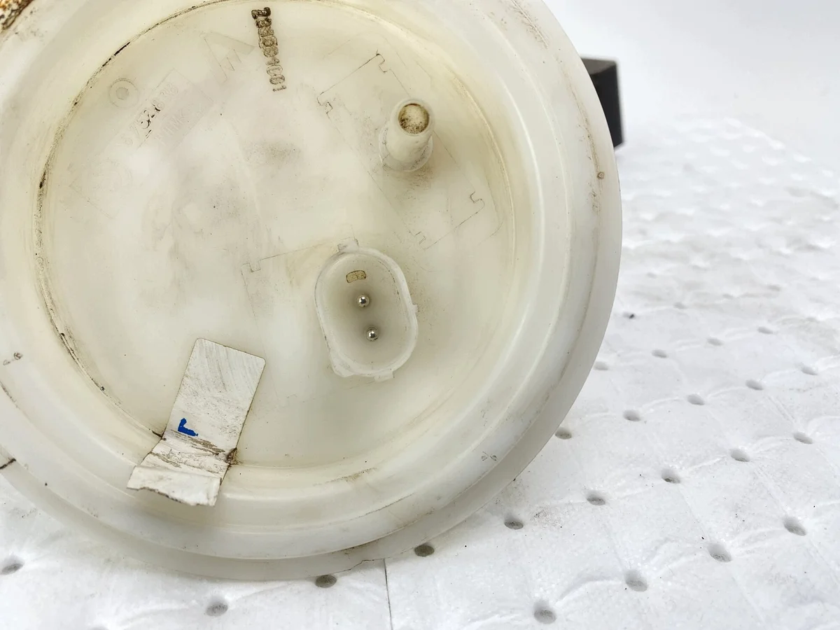 Brandstofniveausensor BMW 7 E65 E66 16117183794 image 4