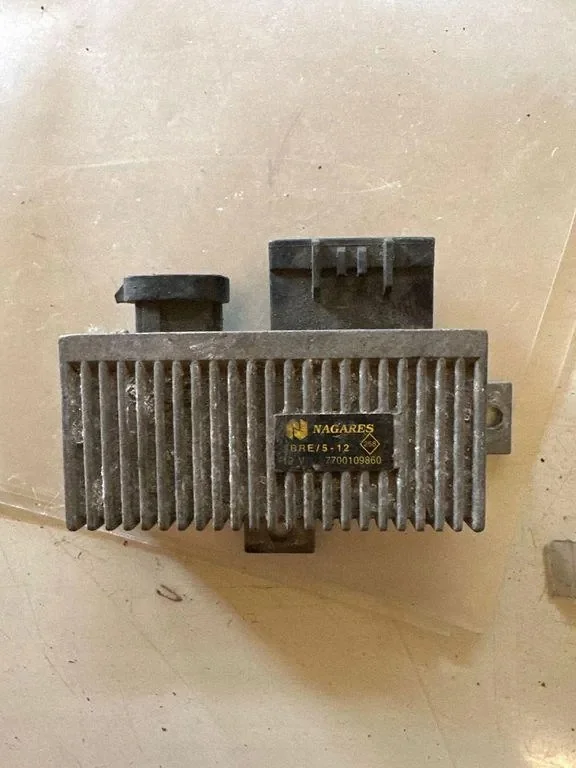 Relè ventola radiatore RENAULT KANGOO Express 7700109860