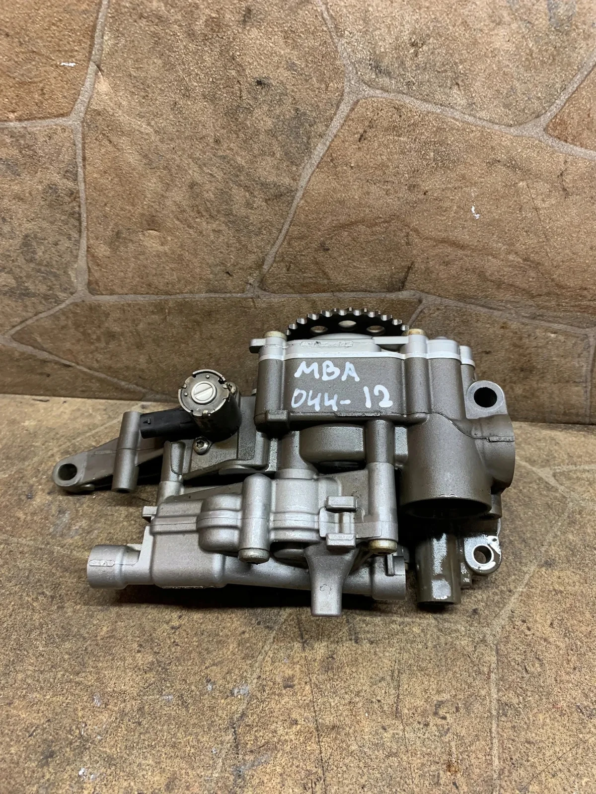 Oljepump Mercedes-Benz GL X166 A2781810547 thumbnail 7