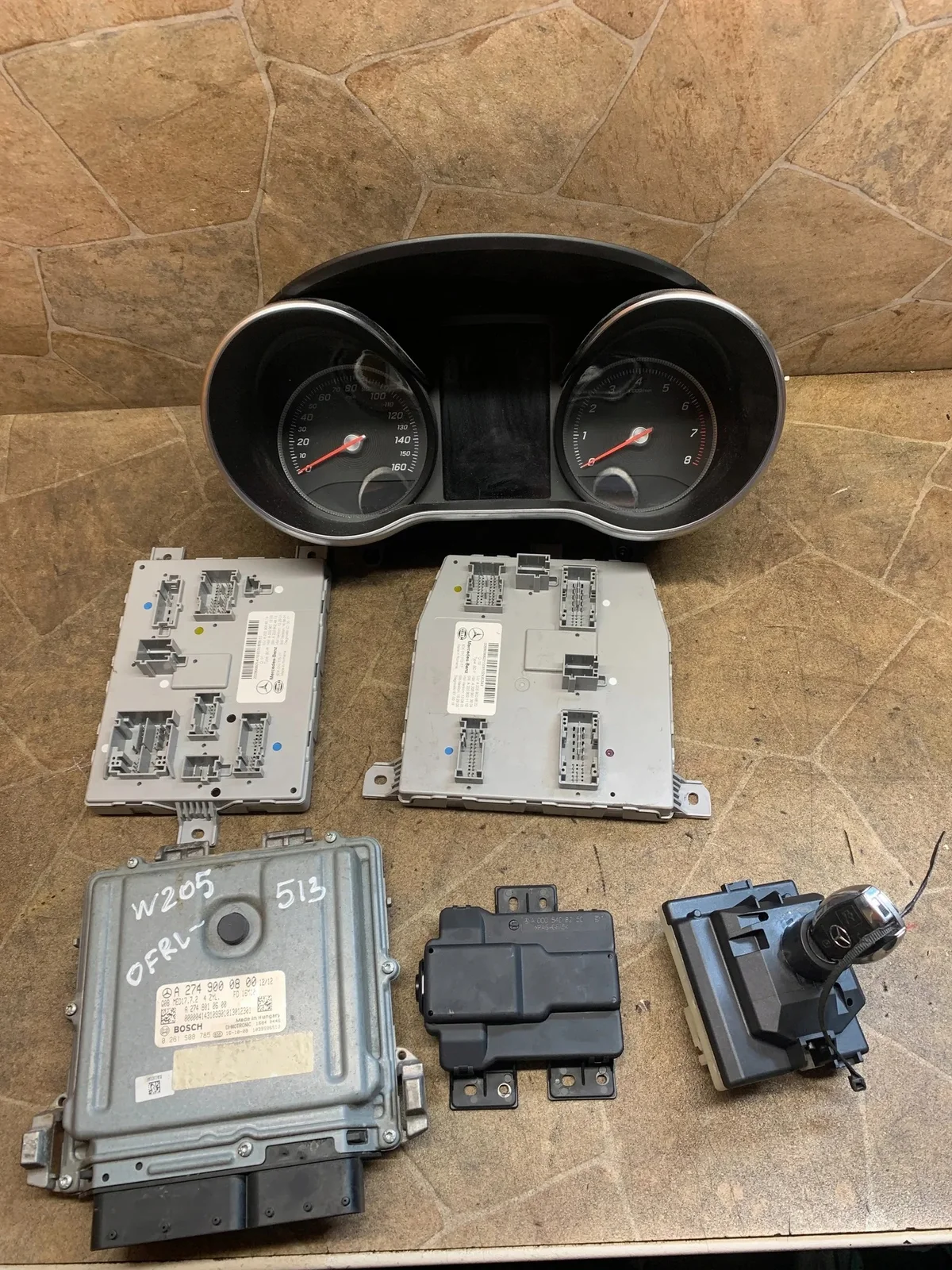 Kit d'allumage Mercedes-Benz C T-MODEL A2749000800