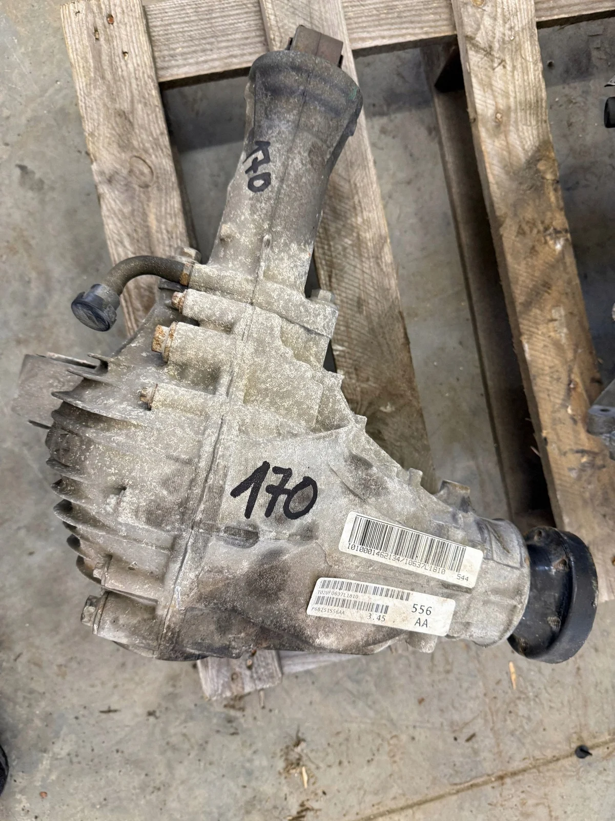 Differential hinten Dodge Ram 1500 P68251556AA