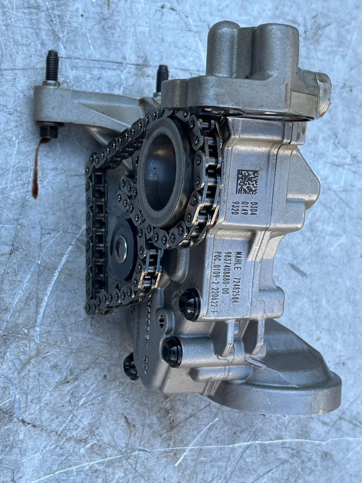 Oliepomp Peugeot Citroen Opel 1.2 THP 9837408880