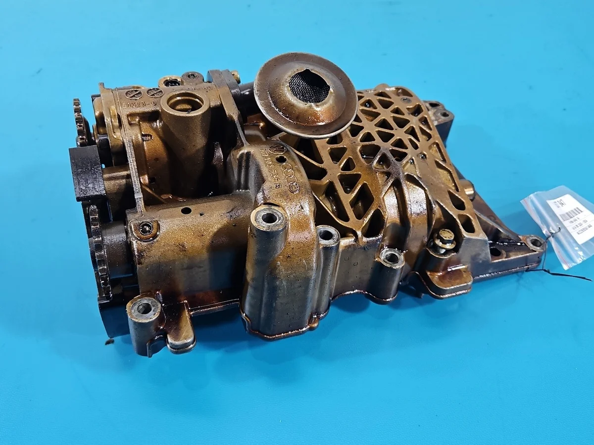 Bomba de Óleo Audi A4 B6 2.0 20V ALT 06B103535B