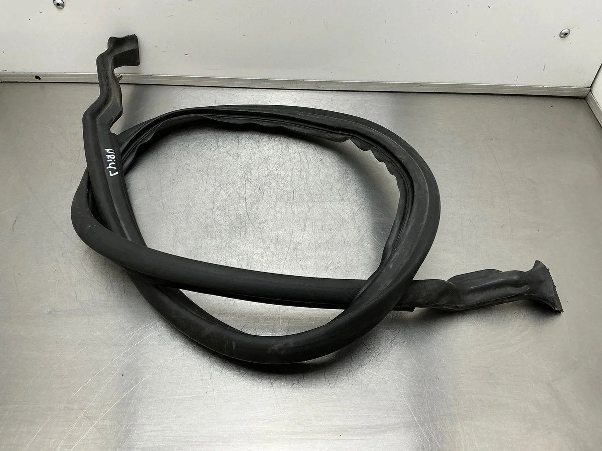 BMW 5 Series E60 E61 Hood Seal 7034163 image 3